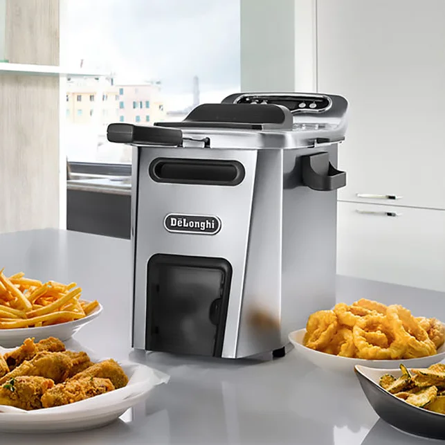 DeLonghi Livenza Deep Fryer