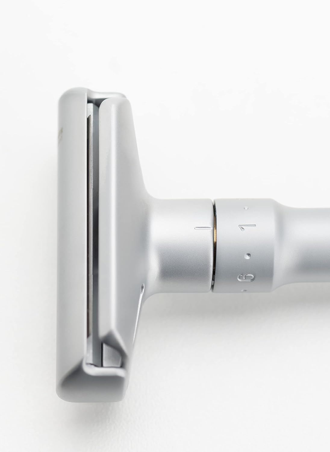 Merkur Futur 700 Adjustable Double Edge Safety Razor